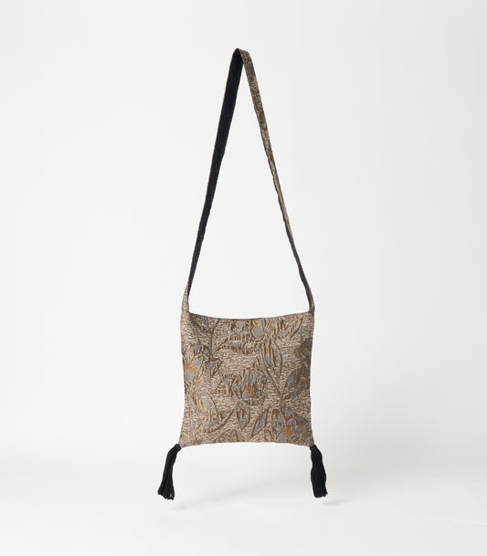 EBONY×DIDION. フリンジ ショルダー ポシェット ”Camellia Jacquard” Beige