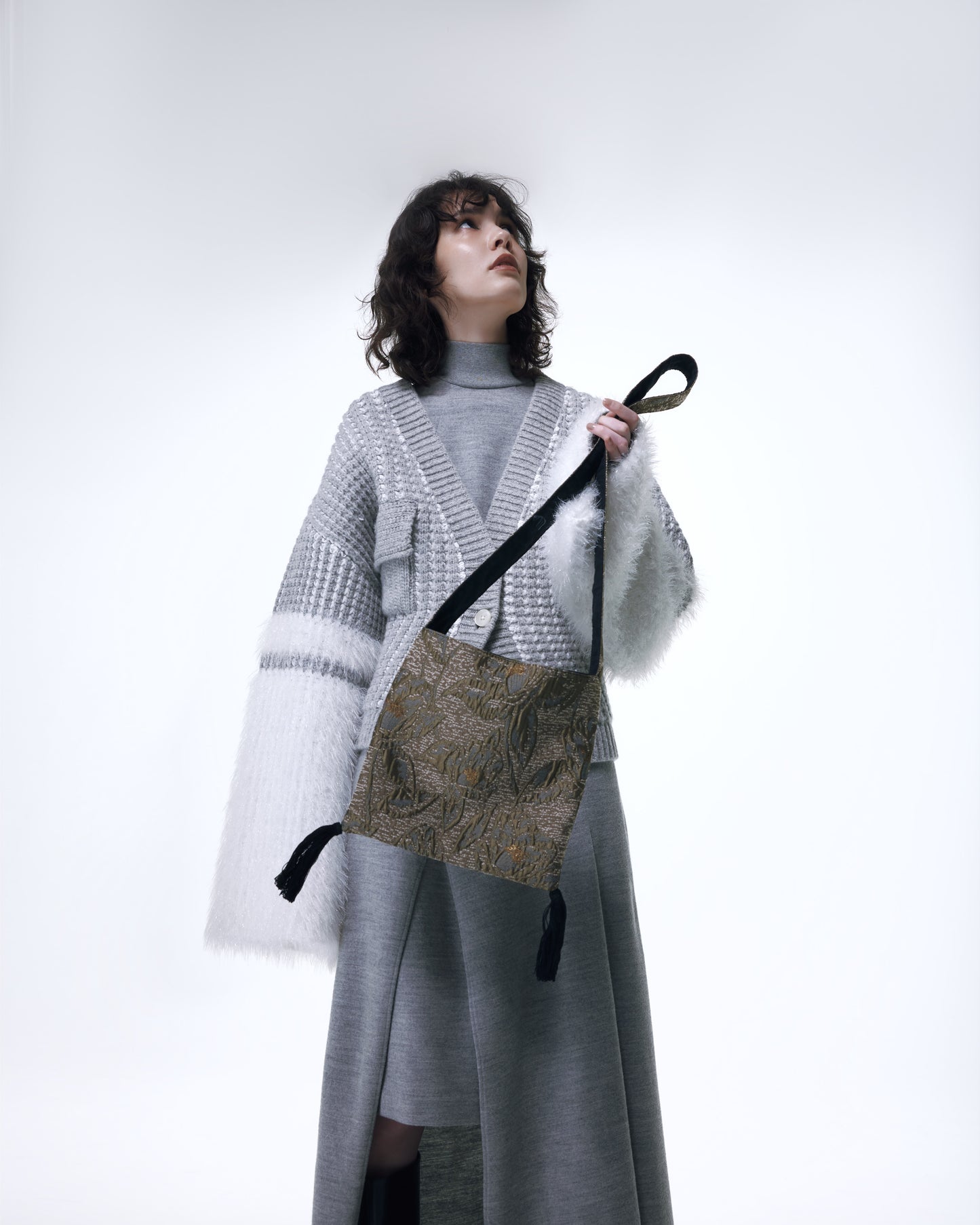 EBONY×DIDION. フリンジショルダーポシェット ”Water Jacquard” White