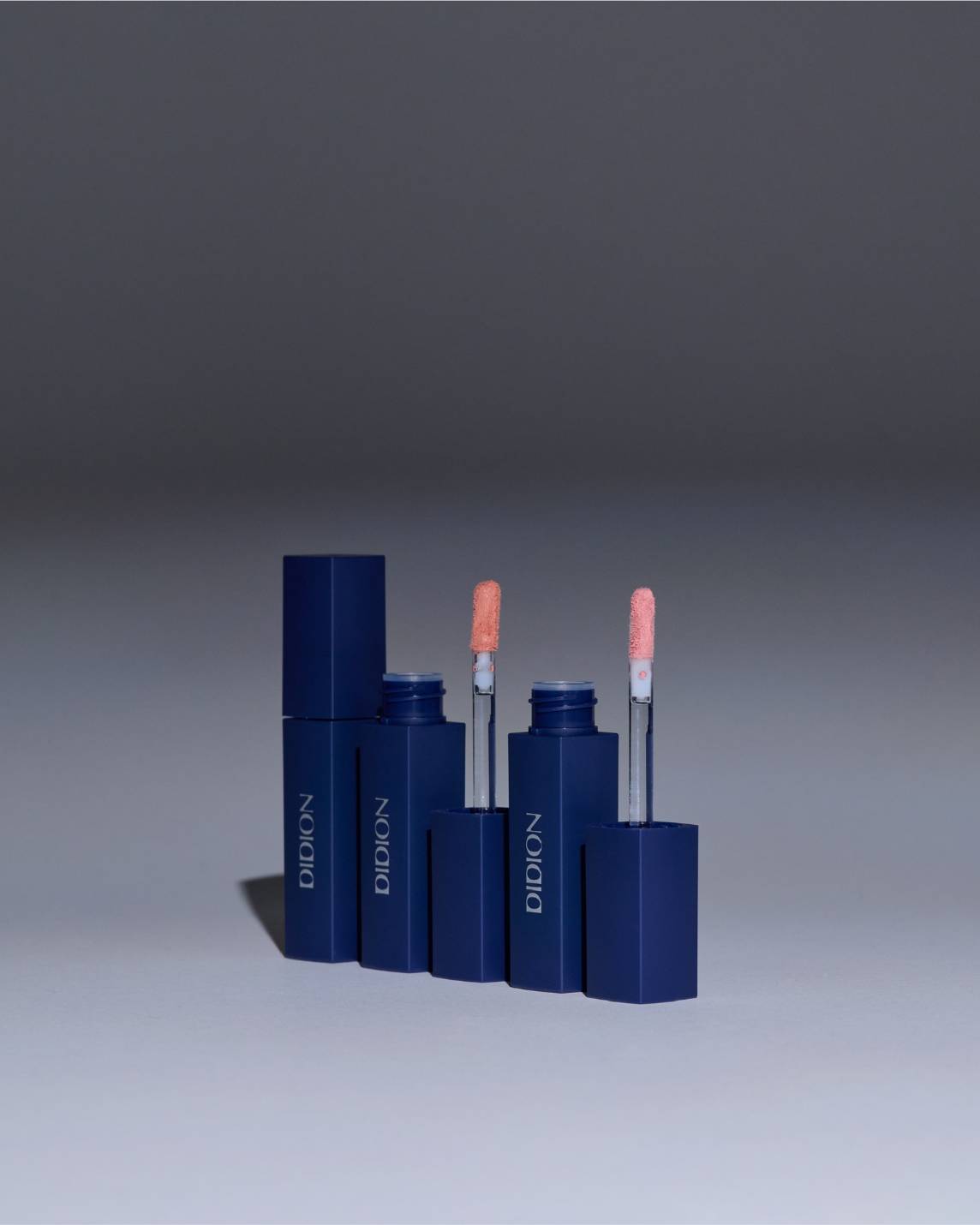 DIDION リキッド アイシャドウ . 01 Innocent Eyes