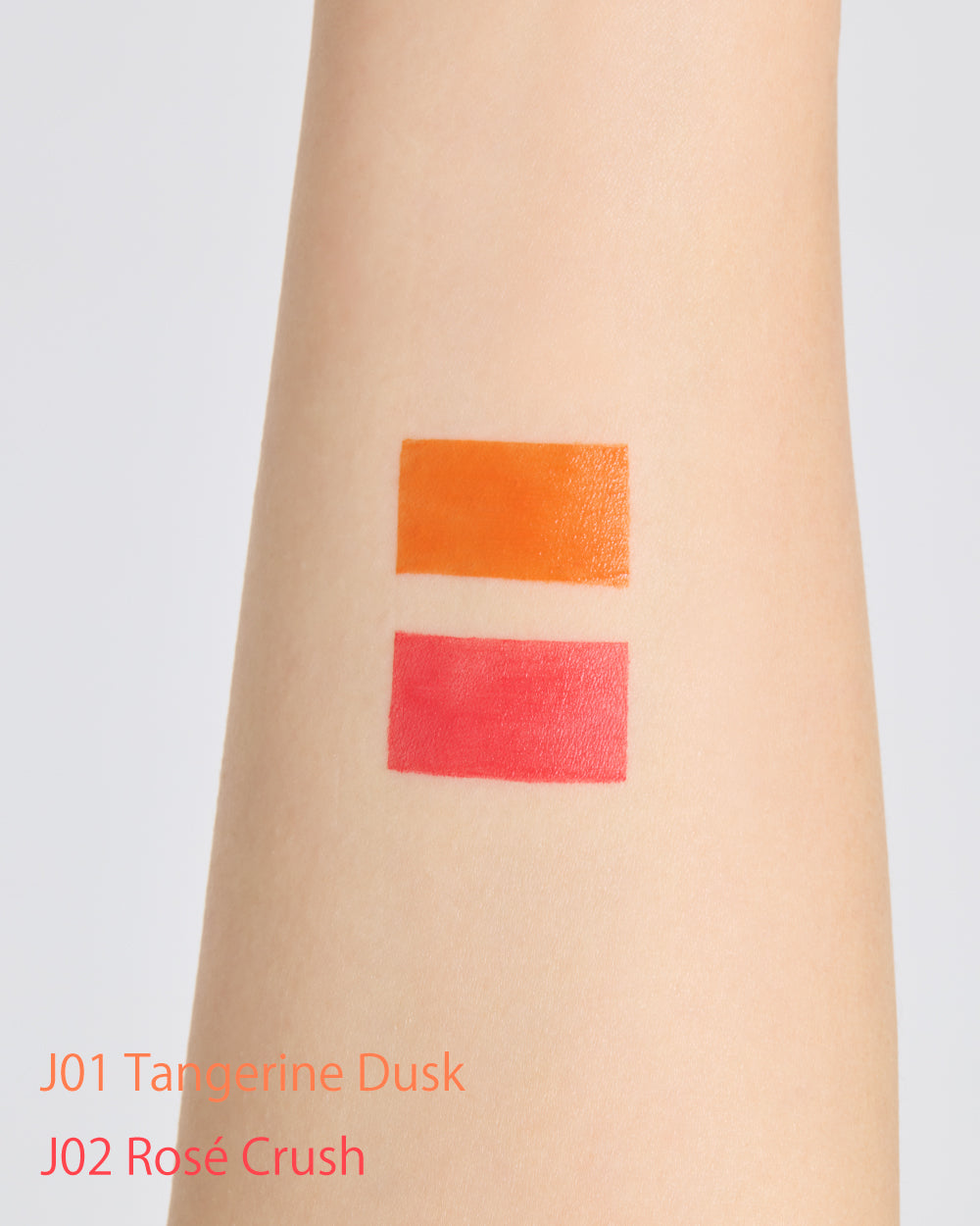 DIDION リキッドリップ べルベット マット . J01 Tangerine Dusk