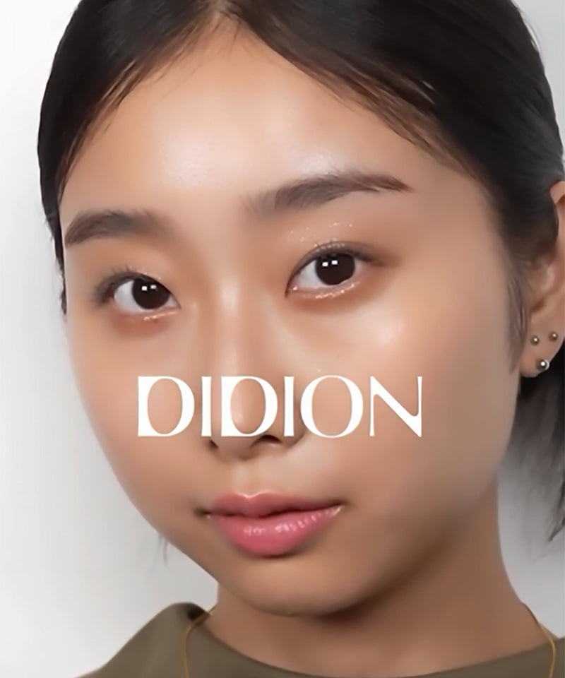 透明感と煌きのモードなニュアンスメイク