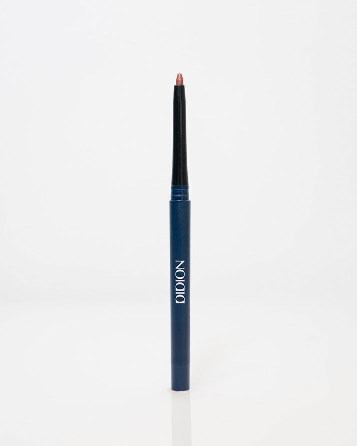 Preacher Man with SMOOTH COLOR EYELINER N03 Amber Dust