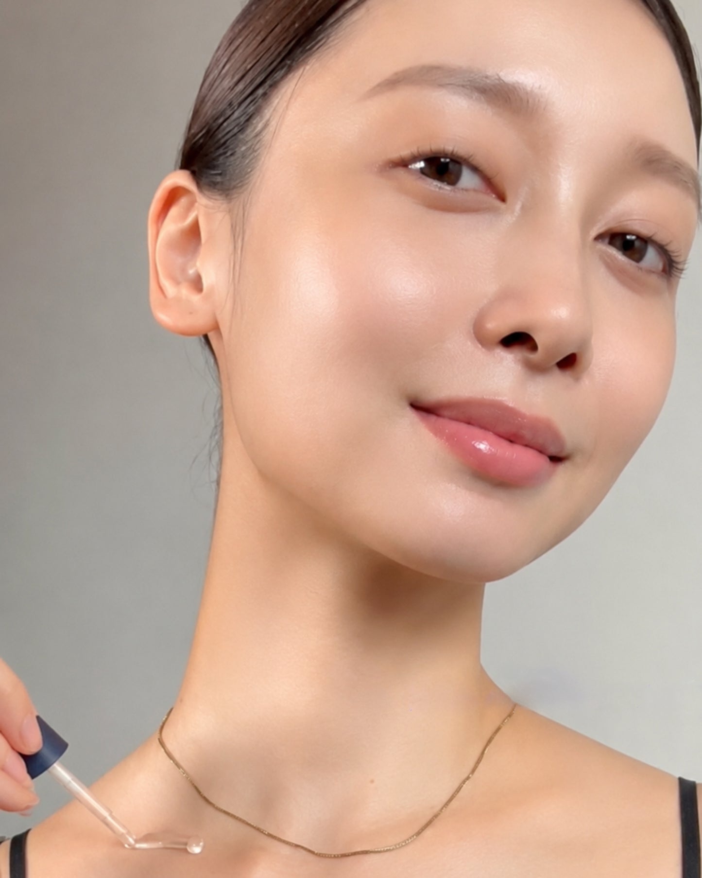DIDION リキッドハイライト. 01 Naked Aura