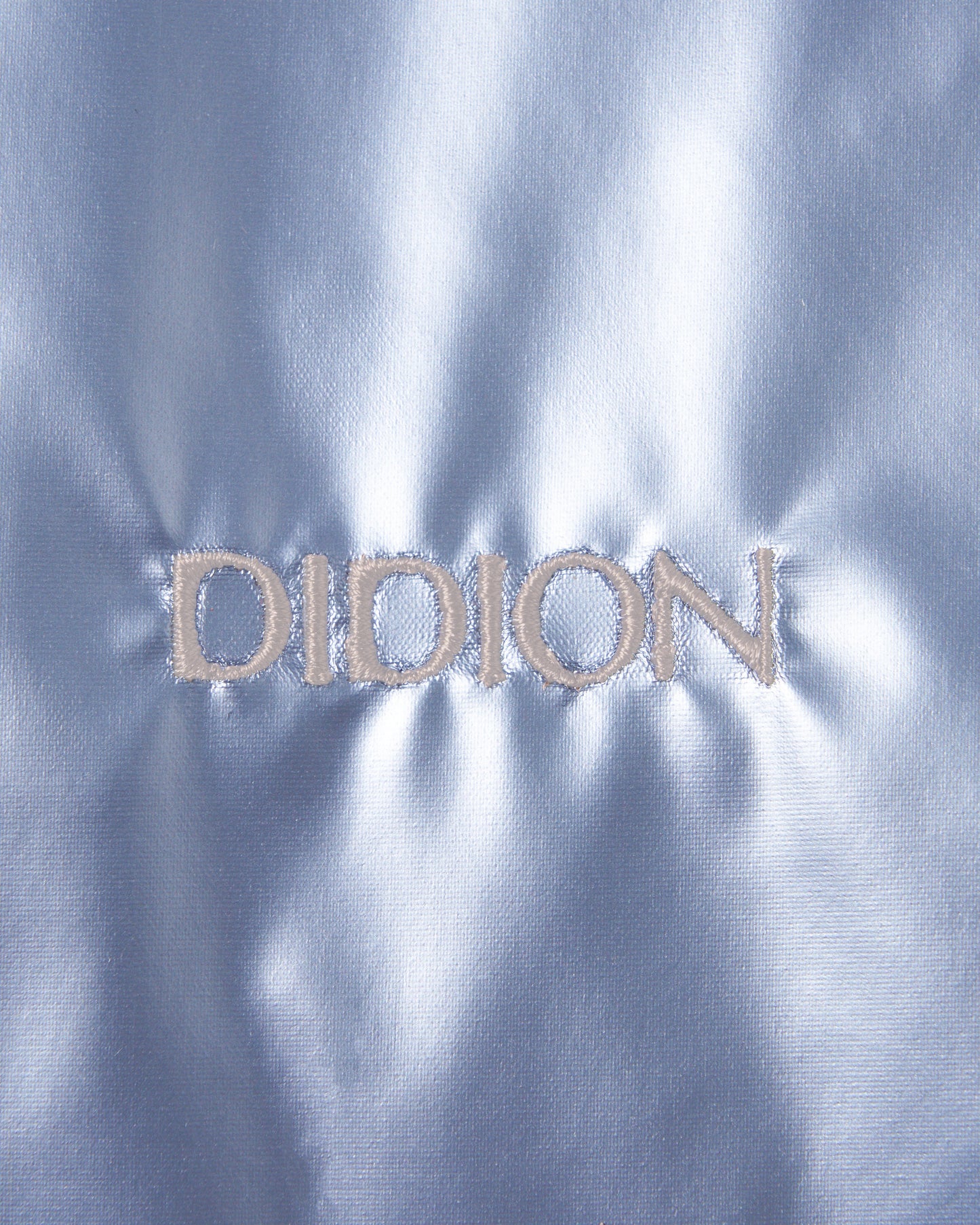 DIDION. トラベルメイクポーチ シルバー